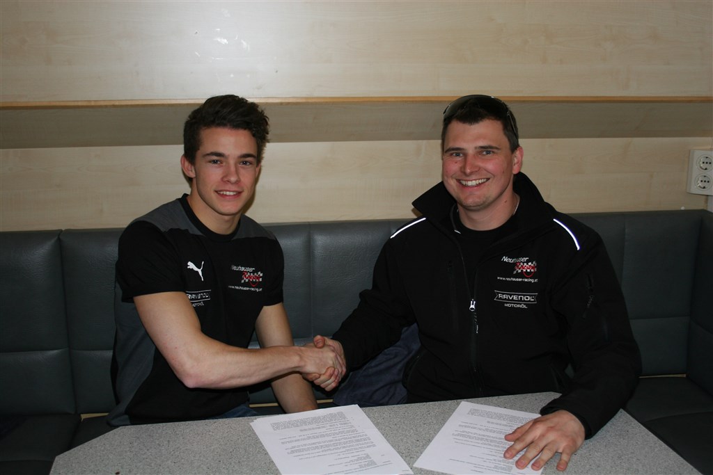Mikkel Jensen skriver under med Neuhauser Racing